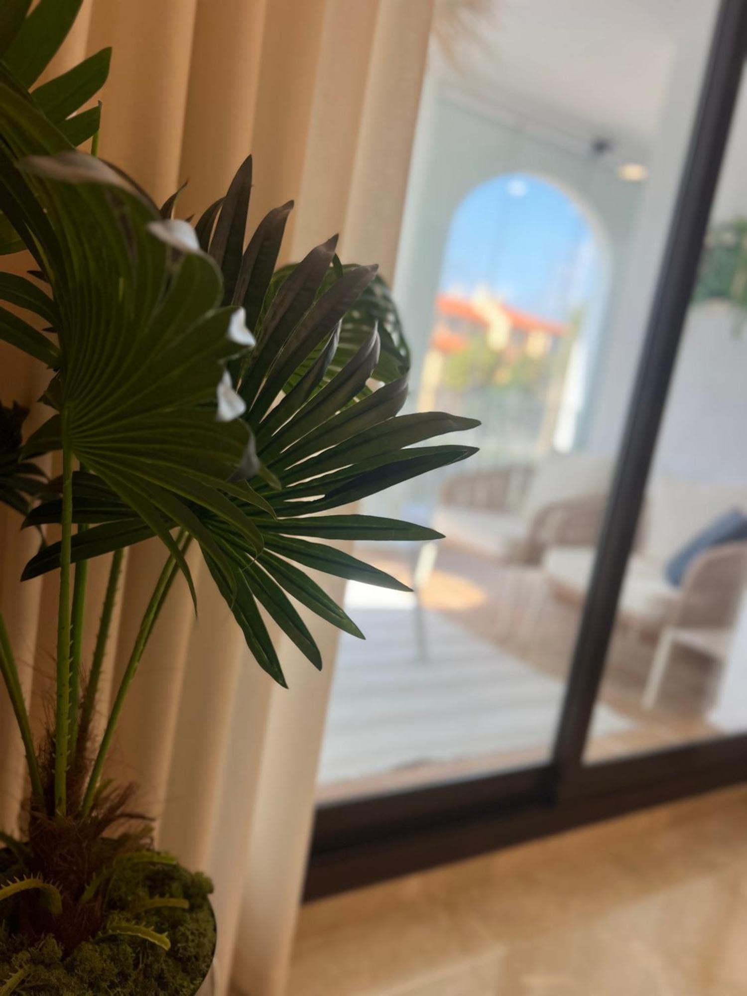 דירות מנילבה Puerto De La Duquesa מראה חיצוני תמונה
